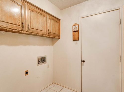 410 Granada Calle Ct, Granbury TX 76049-1476 exterior