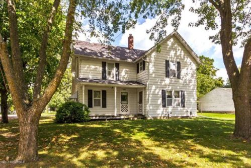 505 Cliff St, Cummingsville, MN 55923-1044