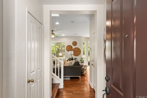 10 Pacific Crst, Irvine, CA 92602-2408