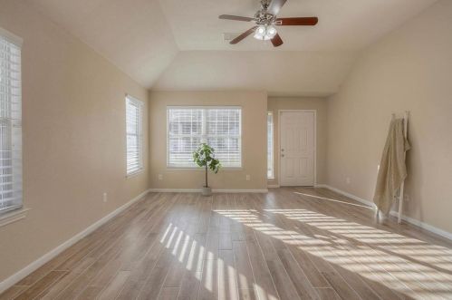 16412 Danika Oak Dr, Conroe TX  77306-6336 exterior