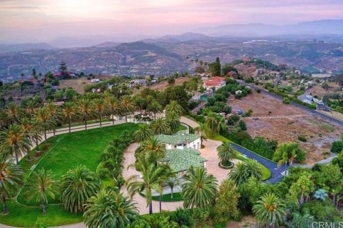 30333 Via Cuesta Arriba, Bonsall, CA 92003-7013