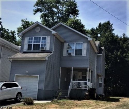 31 1st St, East Freehold, NJ 07728-2440