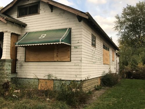 12519 Emerald Ave, Chicago, IL 60628-7005