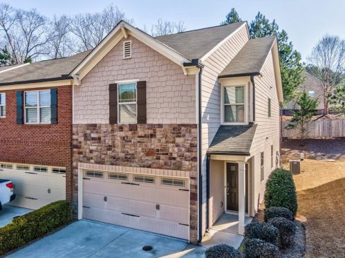 226 Bobbie Way, Holly Springs, GA 30189-7218