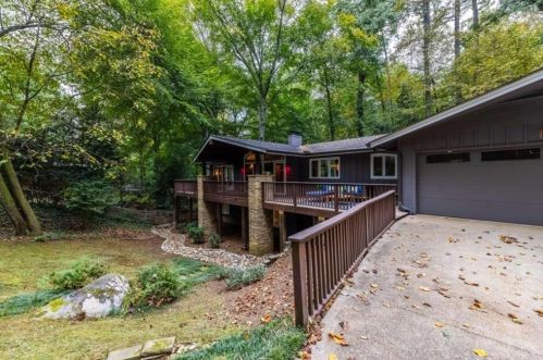 910 Barton Woods Rd, Atlanta GA  30307-1308 exterior
