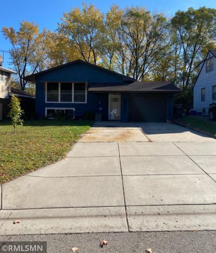 1672 Gurney St, Saint Paul, MN 55117-3937