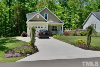 2524 Bonnie Brae Rd, Durham, NC 27703-5820