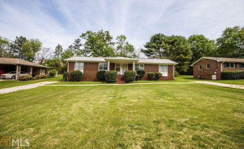 60 Sue Alice Ln, Carrollton, GA 30116-8909