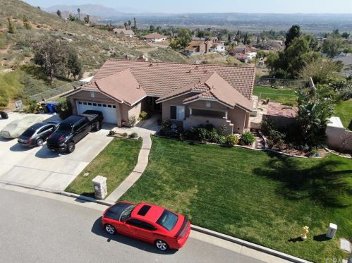 5580 Via Escalante, Riverside CA  92509-5562 exterior