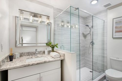 178 Barone Pl, Atlanta GA  30327-1073 exterior