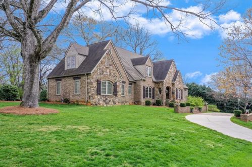 3108 Dunlap Dr, Gainesville, GA 30506-1630
