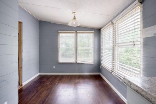 947 Davis Rd, Jefferson GA  30549-5651 exterior