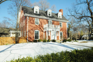 2100 Central Park Ave, Evanston, IL 60201-1802