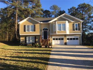 2685 Dacula Ridge Dr, Dacula, GA 30019-3403