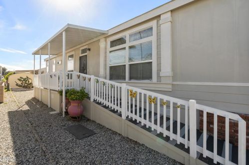 420 Lowell Pl, Oxnard, CA 93033-6448