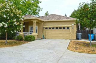 1114 Burton Dr, Vacaville, CA 95687-3520