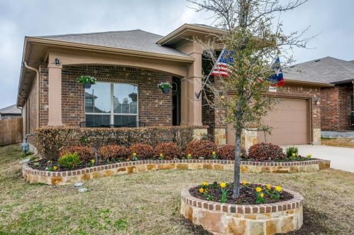 10433 Merced Lake Rd, Fort Worth TX  76177-3522 exterior