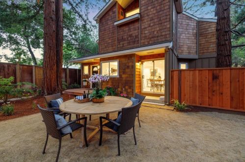 474 Monroe Dr, Palo Alto, CA 94306-4419