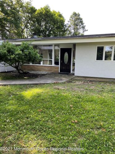 508 Deal Rd, Tinton Falls NJ  07712-3621 exterior