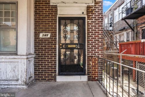 141 56th St, Philadelphia, PA 19139-3217