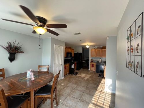 5849 El Segundo Way, Atlanta GA  30349-7519 exterior