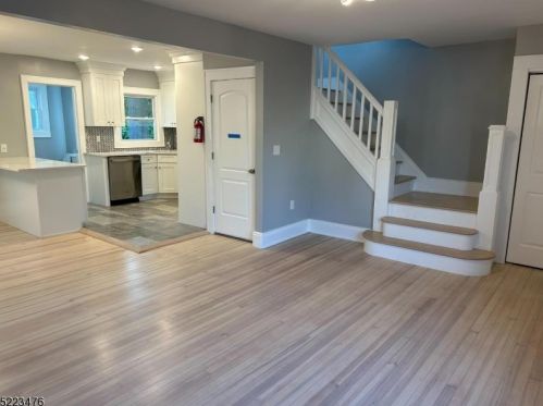 51 Leslie Pl, Irvington NJ  07111-1106 exterior