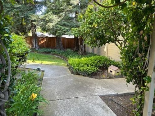 962 Silicon Dr, San Jose, CA 95126-1255