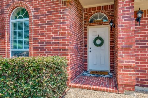 610 Everglade Dr, Midlothian, TX 76063-3231