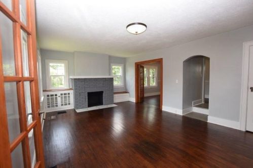 252 Circle Dr, Springfield OH  45503-3300 exterior