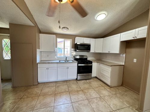 610 Canal St, Merced CA  95341-6630 exterior