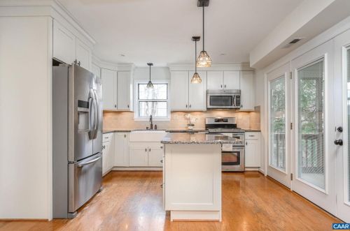 2004 Locke Ln, Charlottesville, VA 22911-7592