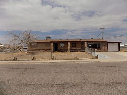 1420 Coronado St, Chemehuevi, CA 92363-3009
