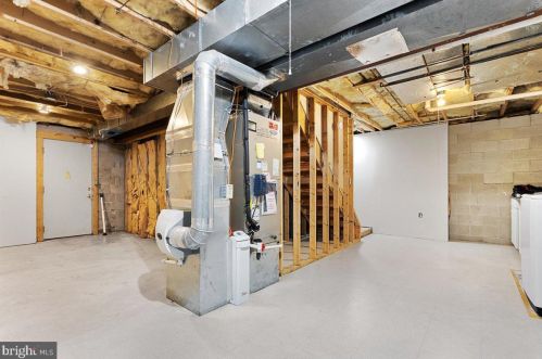 84 Kennedy Dr, Severna Park MD 21146-3007 exterior