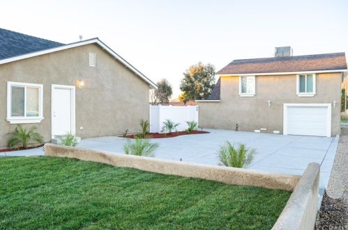 795 1st St, San Jacinto, CA 92583-3637