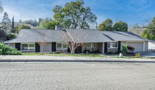 1169 Mccloud Ct, Auburn, CA 95603-3623
