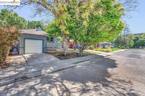 17318 Esteban St, Hayward, CA 94541-1030
