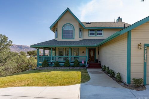 22820 Fran Dr, Tehachapi, CA 93561-8249