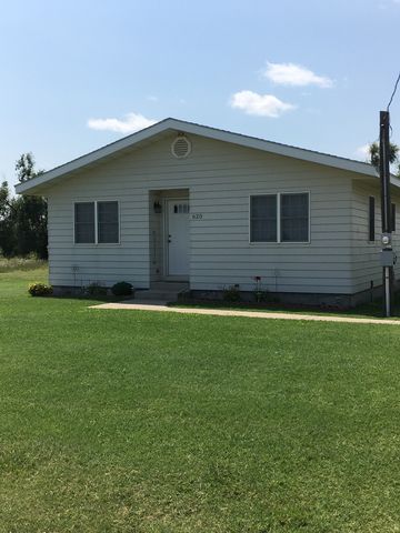 620 Main St, Offerle, KS 67563-9029