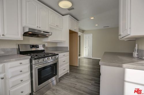 2661 Yale Ave, Anaheim CA  92801-4895 exterior