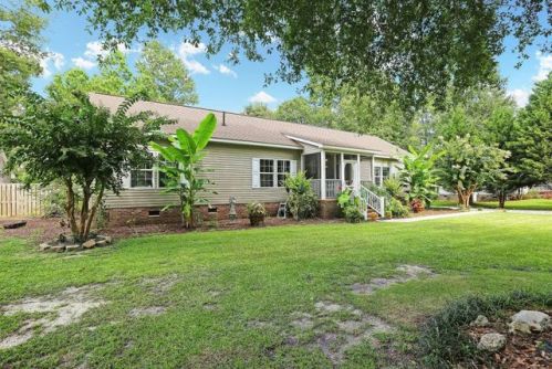 230 Oakmont Dr, Hampstead, NC 28443-3529