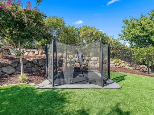 4750 Gresham Dr, Folsom CA  95762-7700 exterior
