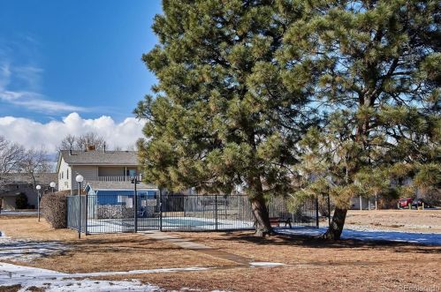 54 Nome Way, Denver CO  80012-1679 exterior