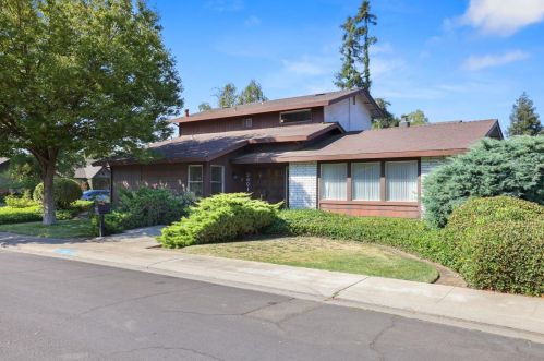 3601 Sagewood Ln, Modesto, CA 95356-1725