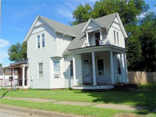 901 Lee St, Eltham, VA 23181