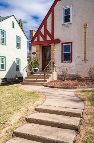 3147 Ulysses St, Minneapolis, MN 55418-2244