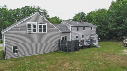 413 Lane Rd, Chester, NH 03036-4089