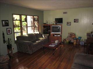 653 Ash St, Escondido, CA 92027-1901