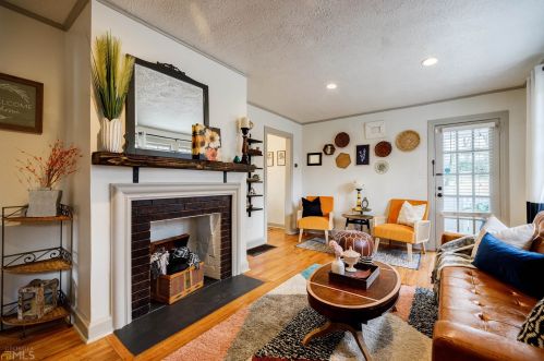383 Ashley Ave, Atlanta GA  30312-1101 exterior