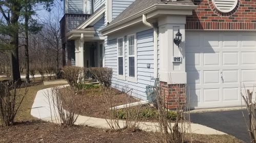 815 Spring Creek Ct, Elk Grove Vlg, IL 60007-7118