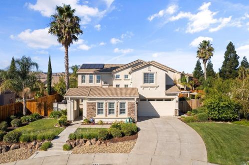 918 Shelter Cove Ct, Vacaville, CA 95688-8753